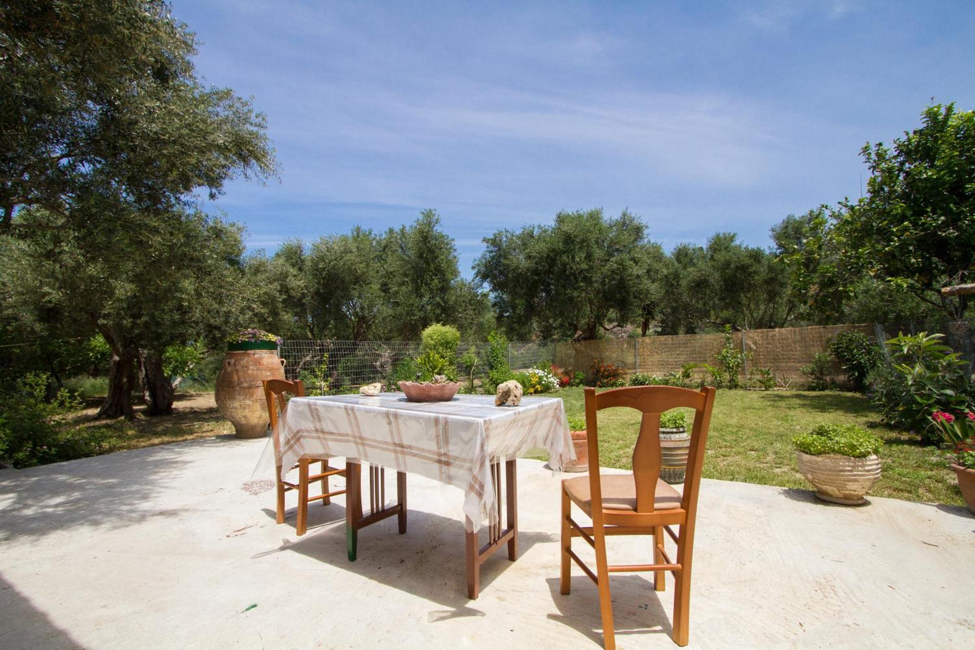 Sofiana'S Garden Retreat With Private Pool Apartment Dhrapanias Exterior photo